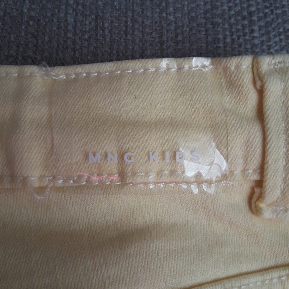 MANGO MNG girls skinny jeans Size5-6 yellow. - Picture 7 of 8